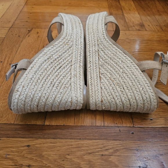 NWT Charles By Charles David Neutral Open Toe Espadrille Platform Wedge Sandals, - Picture 4 of 8